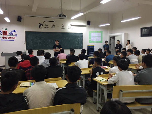 Cache_-496aa6d7baa64e79._副本.jpg Cache_-496aa6d7baa64e79._副本.jpg